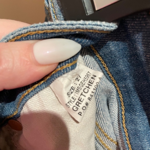 Joe’s Gretchen Stretch Boyfriend Slim Crop Jeans - Picture 3 of 4